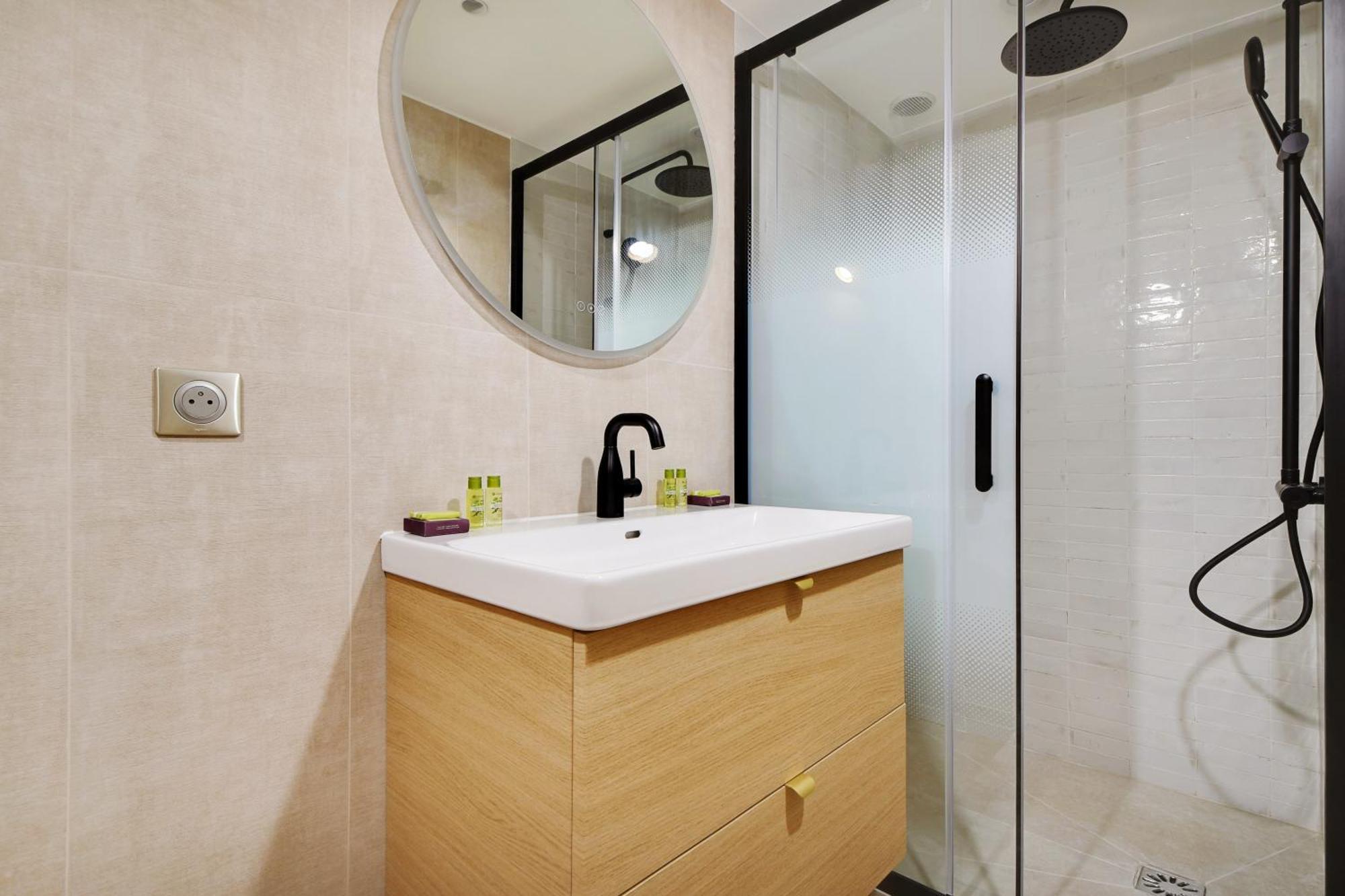 Superbe Appartement- 7P- Sacre Coeur Ramey I Париж Екстериор снимка